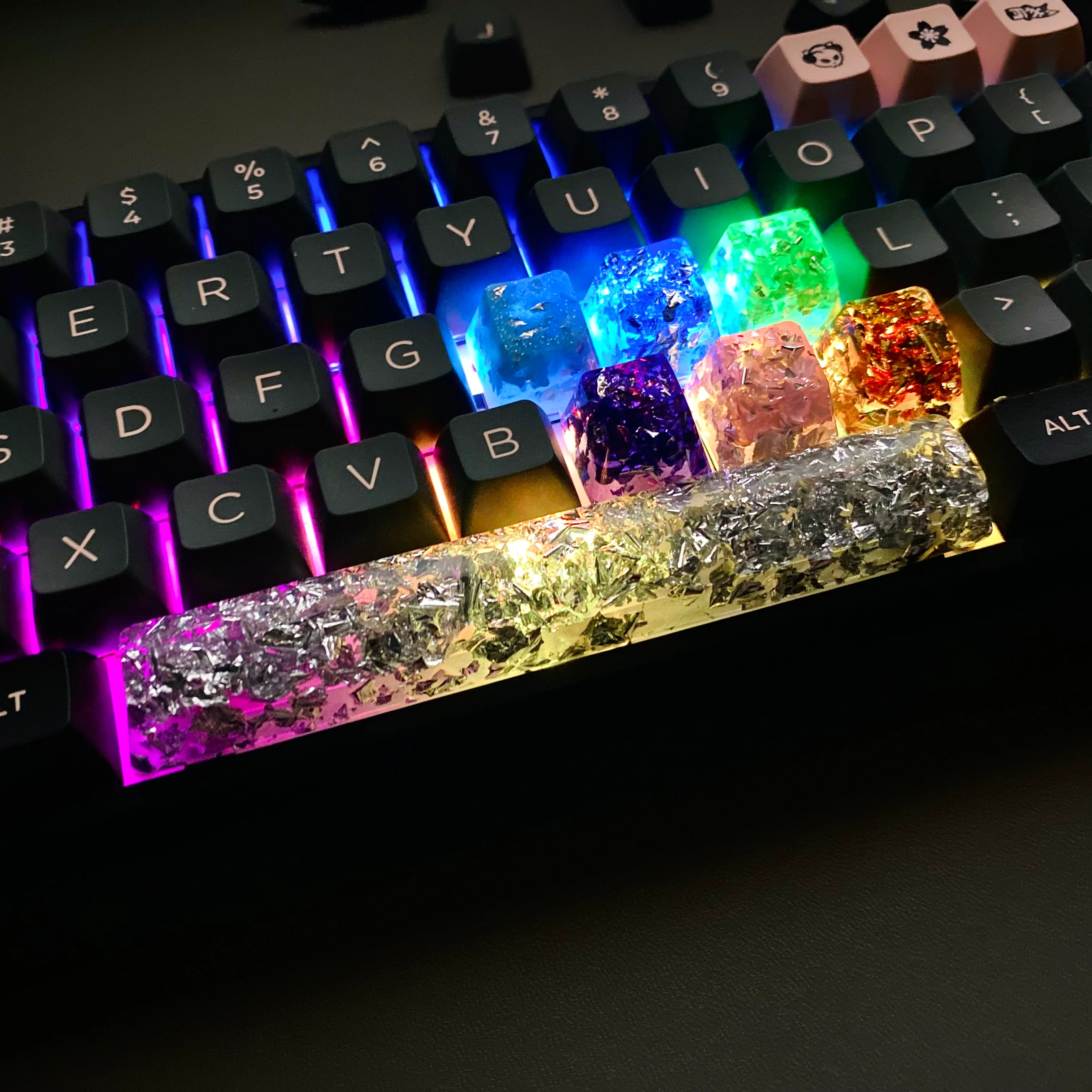 YUNZII Handmade Resin Artisan Keycaps - Image 4