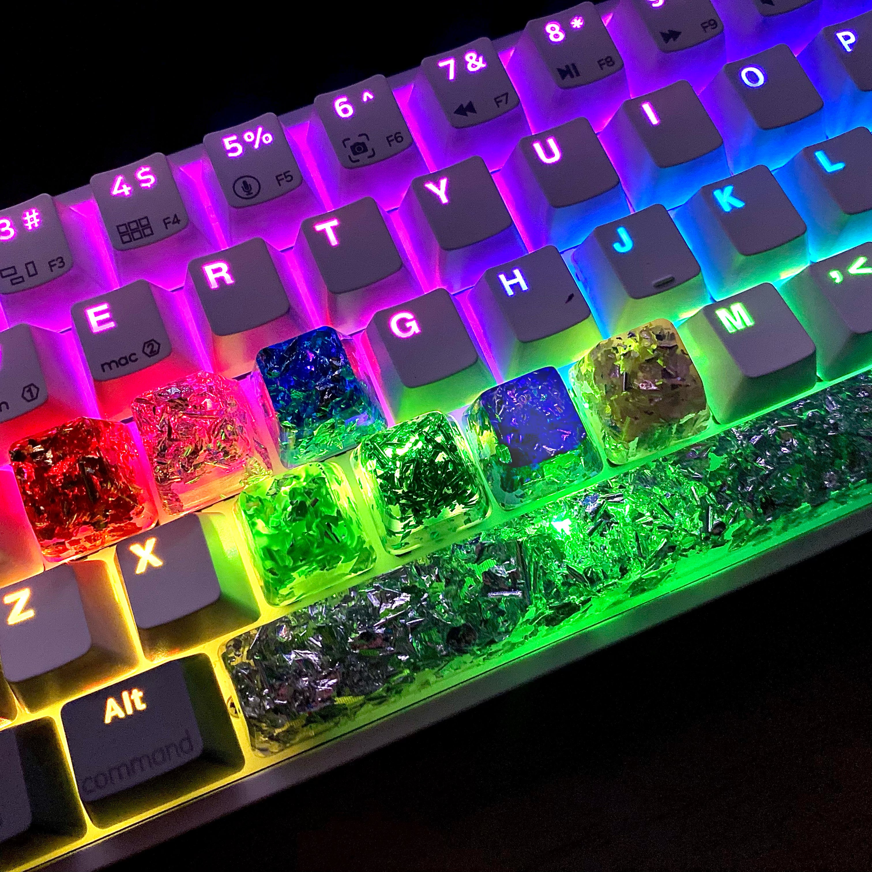 YUNZII Handmade Resin Artisan Keycaps - Image 6
