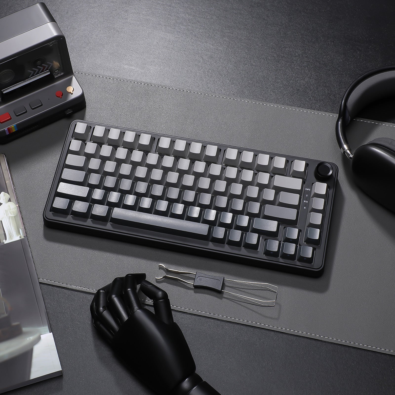 YUNZII B75 Wired RGB Mechanical Keyboard - Image 17