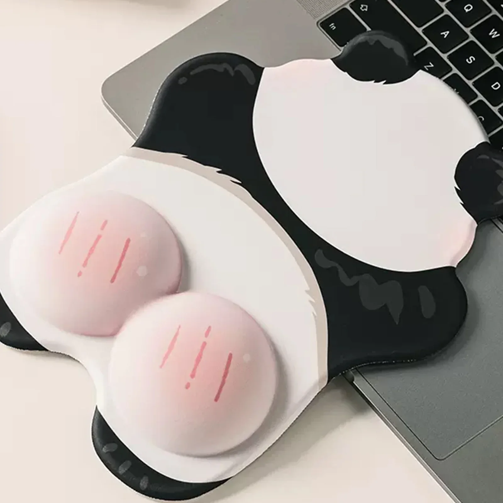 YUNZII Panda Wrist Rest - Image 3